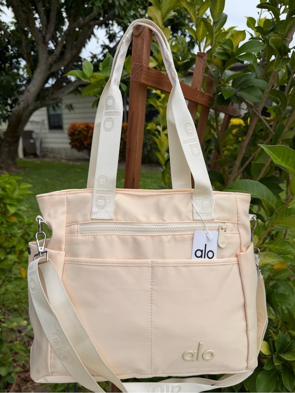 ALO Yoga Soft Pale Cream Shoulder Bag with Detachable Strap